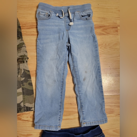 4T jeans - Picture 3 of 7